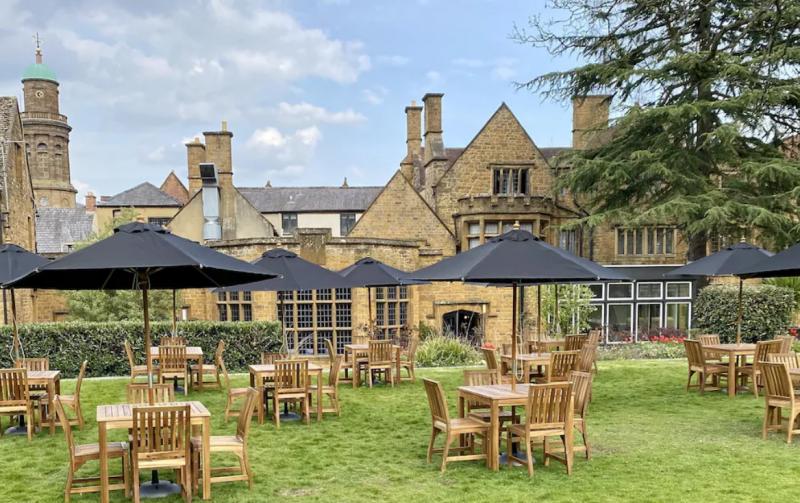 Banbury Whately Hall Hotel