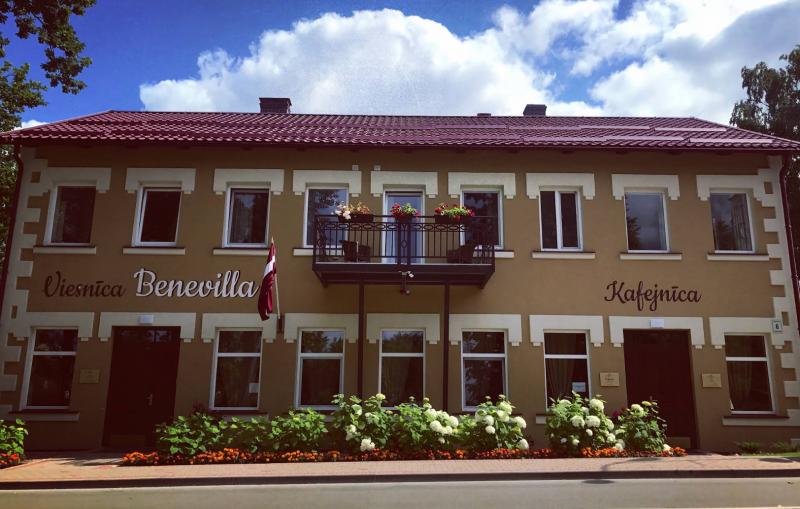 Benevilla Hotel and Cafe