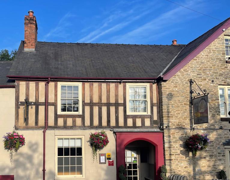 Charlton Arms Hotel