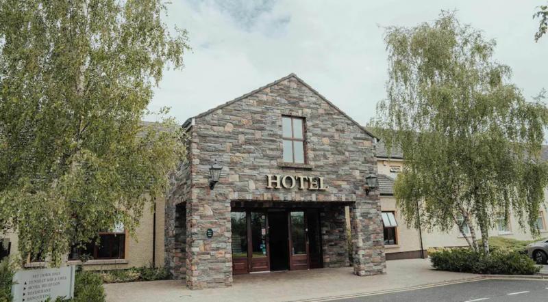 Dunsilly Hotel