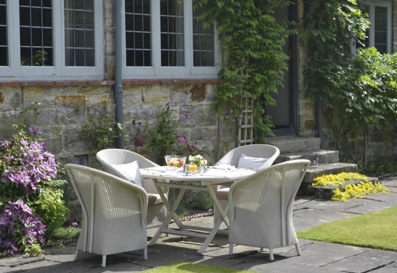 Fairstowe Bed And Breakfast