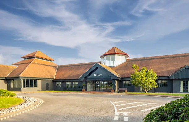 Holiday Inn Aylesbury by IHG