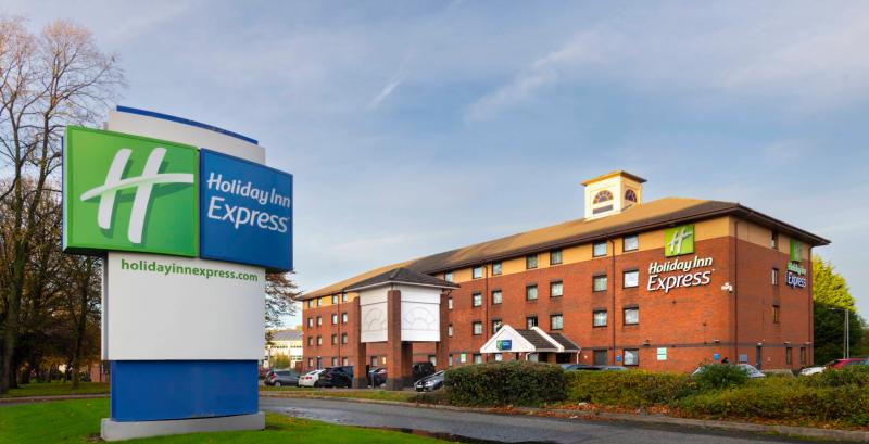 Holiday Inn Express Birmingham Oldbury by IHG