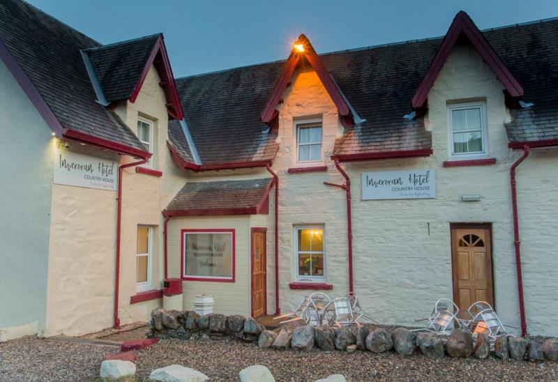 Inveroran Hotel