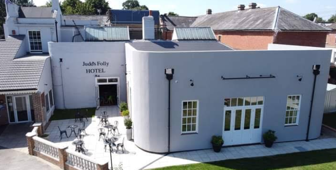 Judds Folly Hotel