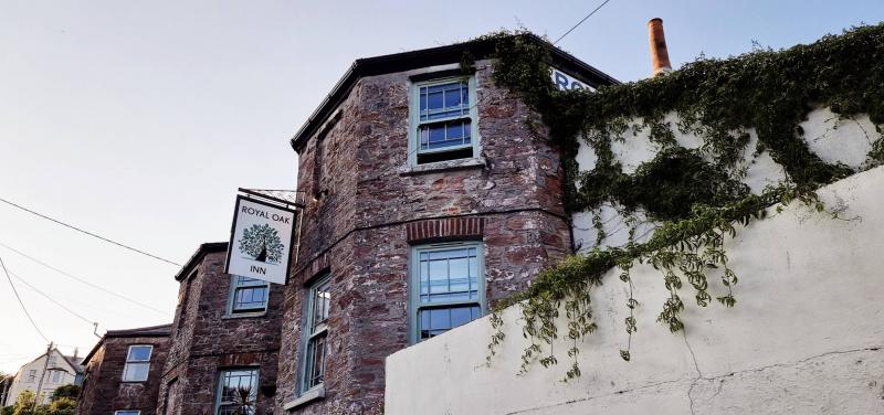 Royal Oak Inn