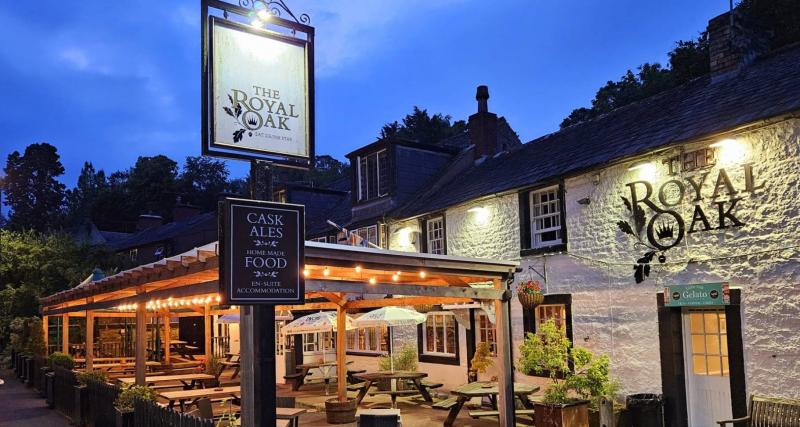 Royal Oak Inn