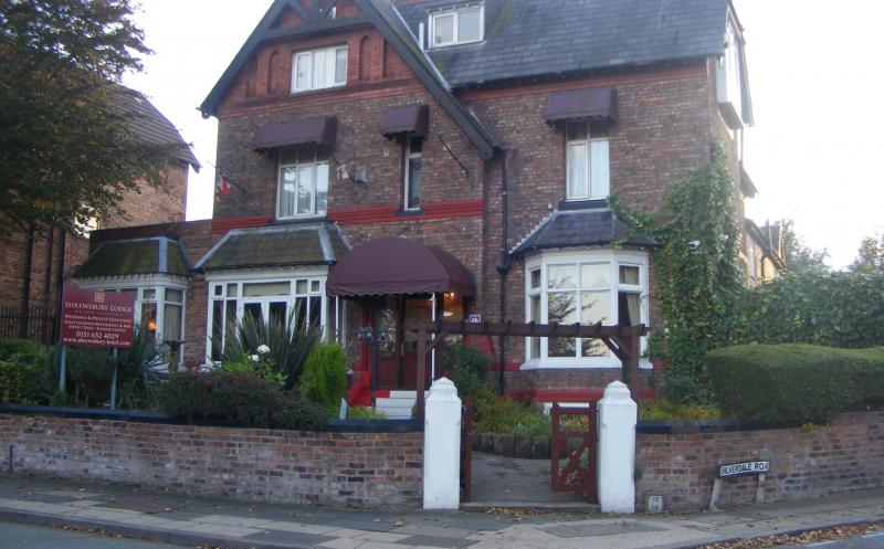 Shrewsbury Lodge
