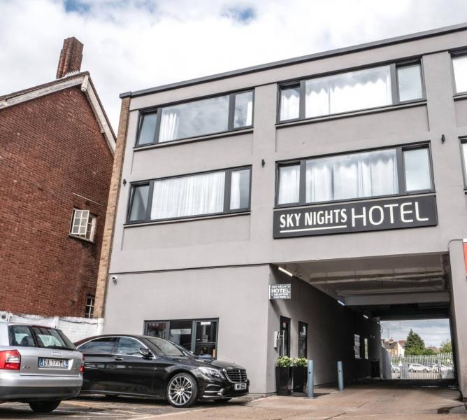 Sky Nights Hotel London Heathrow