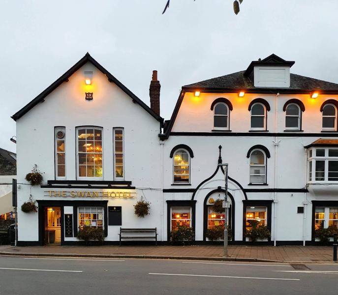 Swan Hotel
