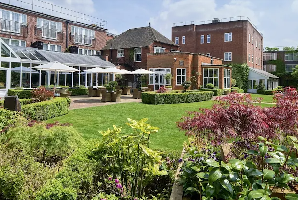 The Bull Hotel Gerrards Cross