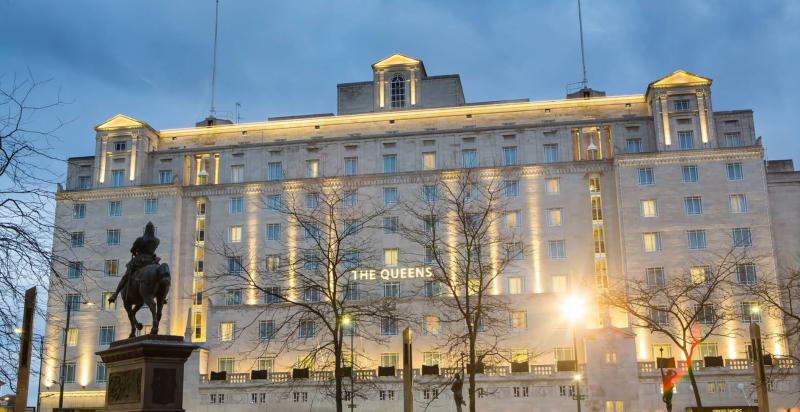 The Queens Hotel