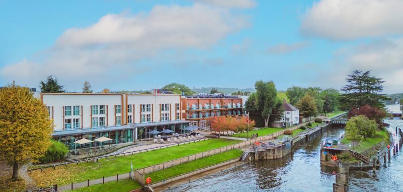 The Runnymede on Thames