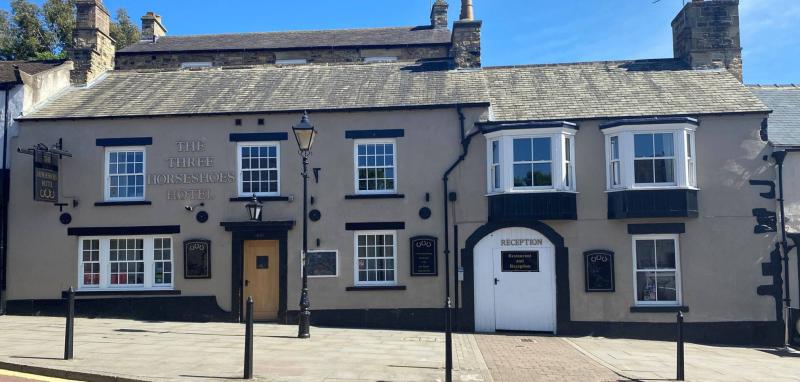 Three Horseshoes Hotel