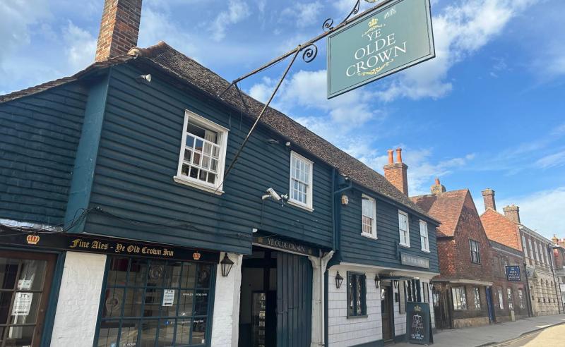Ye Olde Crown